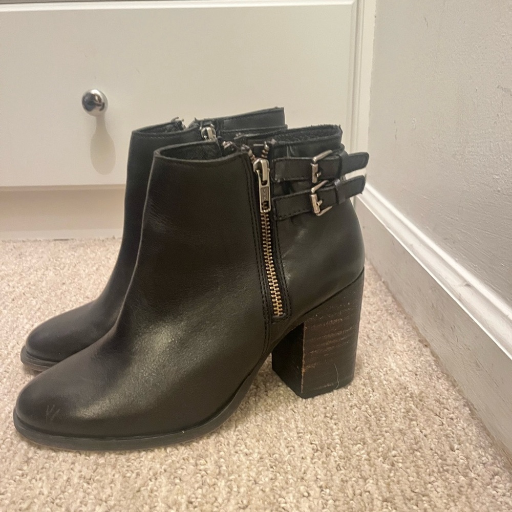 Black Ankle Boots with Zipper Detail